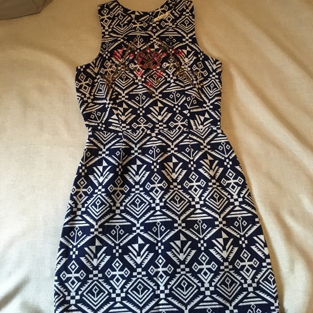 Women's embellished dress Size Small - Picture 1 of 6