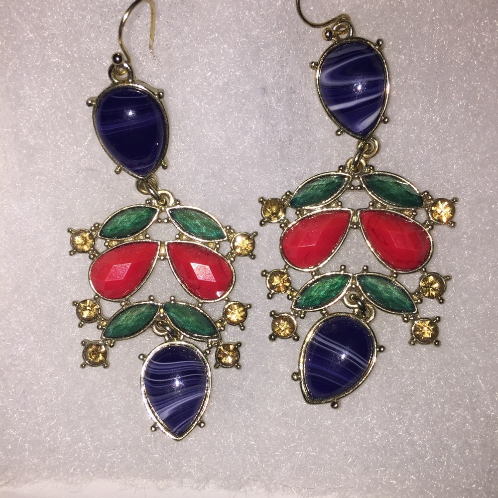 Chandelier earrings