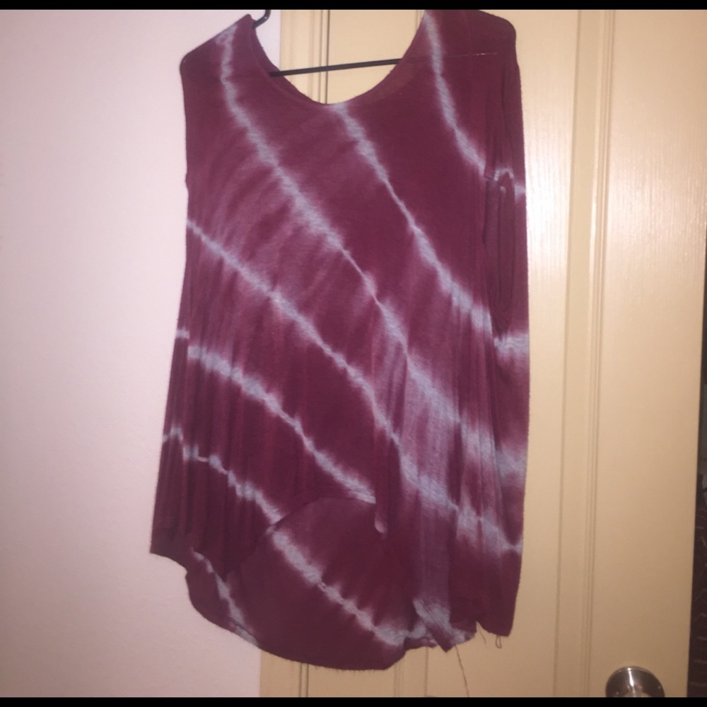 Flowy crimson tie dye top