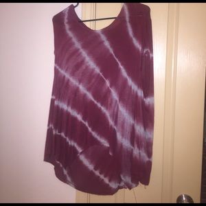 Flowy crimson tie dye top