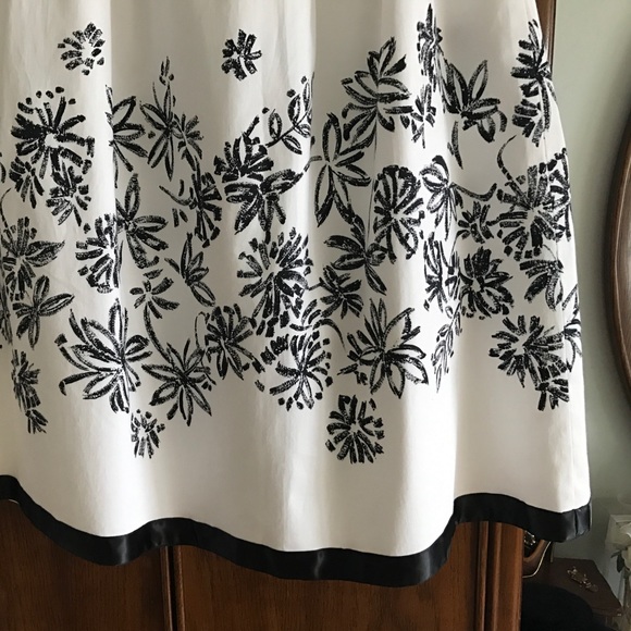 Pendleton white cotton midi skirt with flowers - Picture 2 of 4