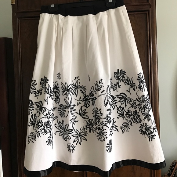 Pendleton white cotton midi skirt with flowers - Picture 4 of 4