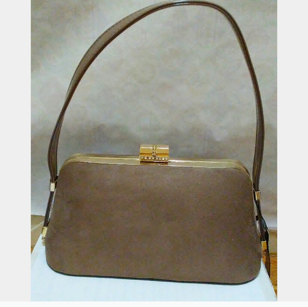 ⭐$9 Today only! New Vintage Beige & Gold Handbag