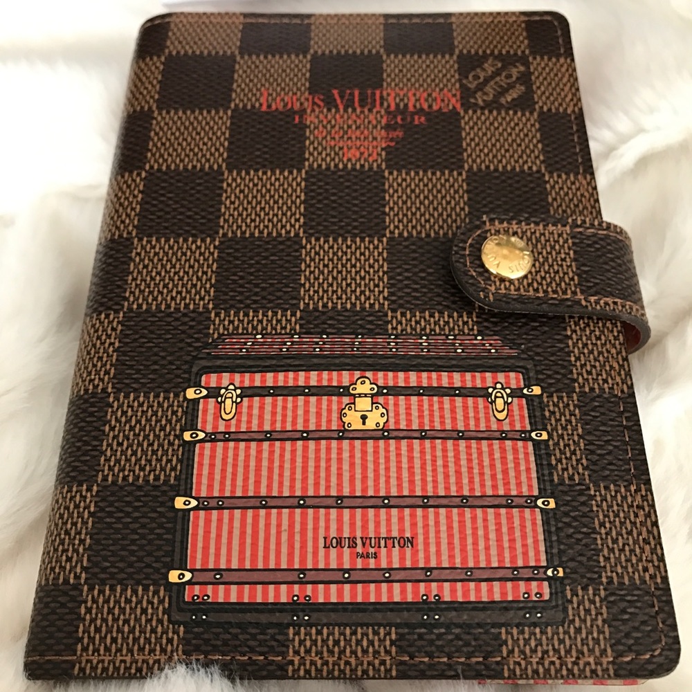 New Limited Edition Louis Vuitton Illustre Agenda