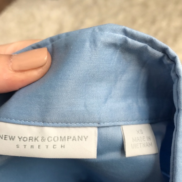 New York & Company Top - Picture 2 of 2