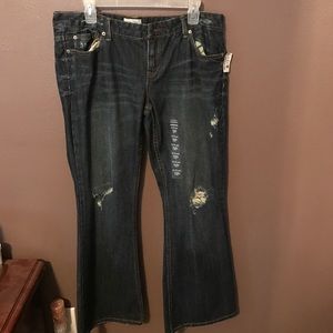 Aeropostale jeans 13/14 short nwt