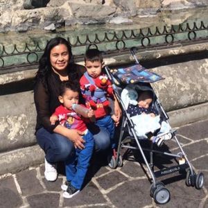 Meet your Posher, Eli