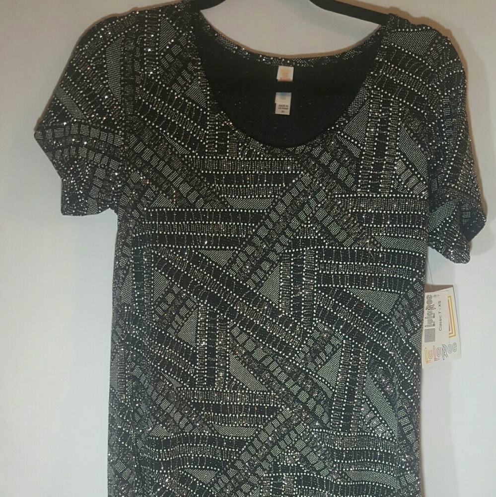 Lularoe Elegant Collection Classic T