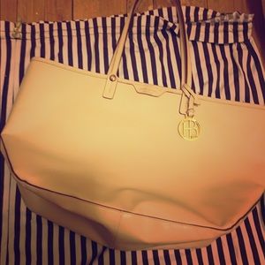 Henri bendel ivory tote