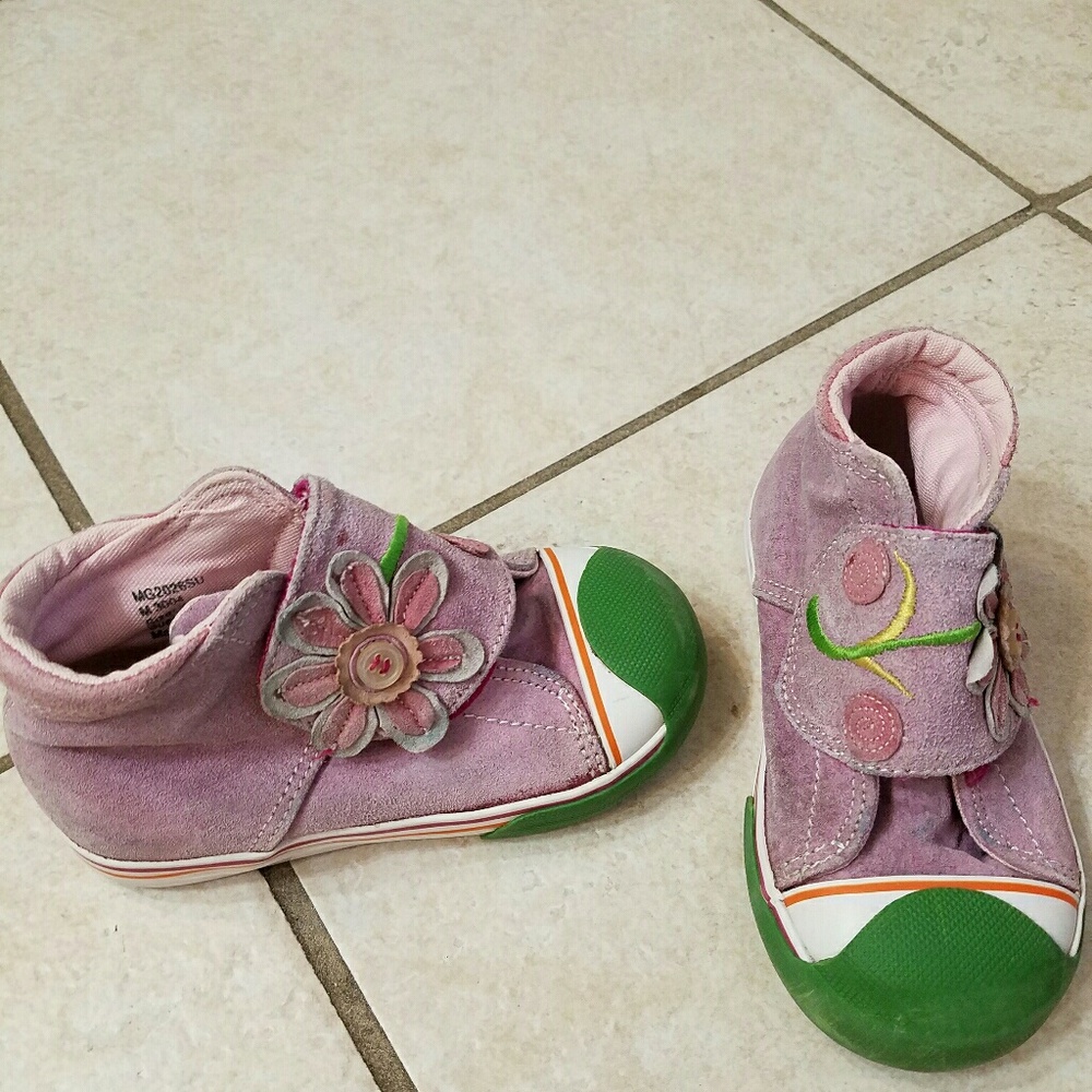 EUC girls shoes