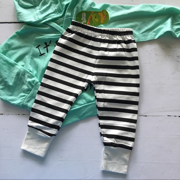 ⚠️Only 1 Left⚠️🖤5am Somewhere Set🖤 - Picture 5 of 5