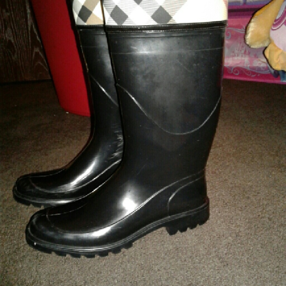 Burberry Boots