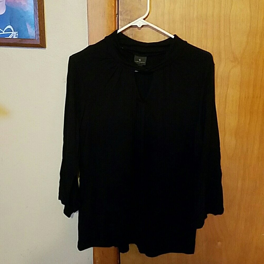 Worthington 3/4 flare sleeve blouse