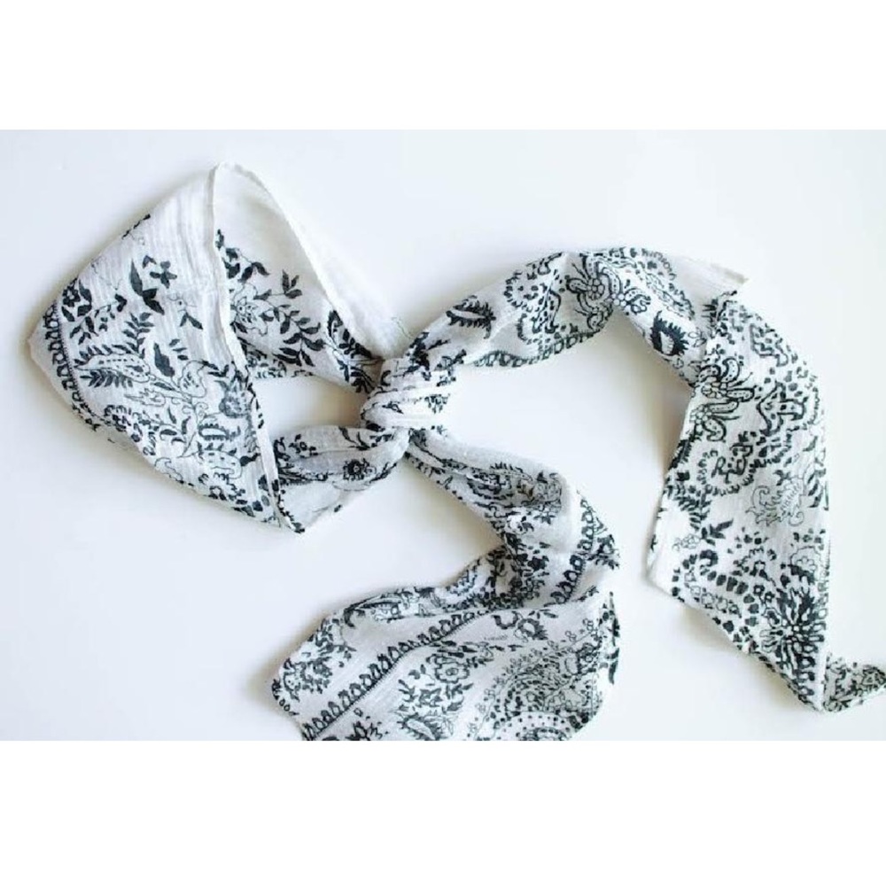 Michael Stars Porcelain Skinny Scarf - Picture 3 of 5