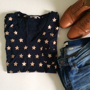 Gap, V-neck, Pocket Tee.