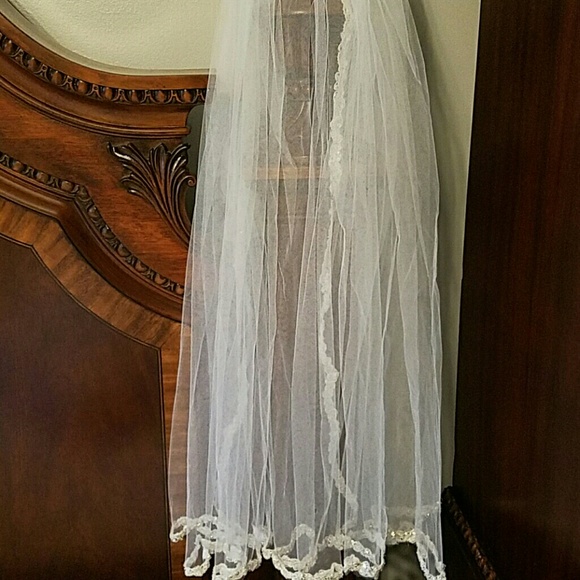 Veil main image 6