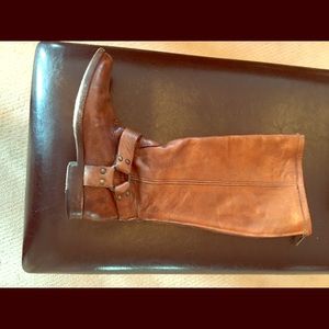 Medium Brown Frye Boots - Size 6 Medium Brown Frye Boots - Size 6