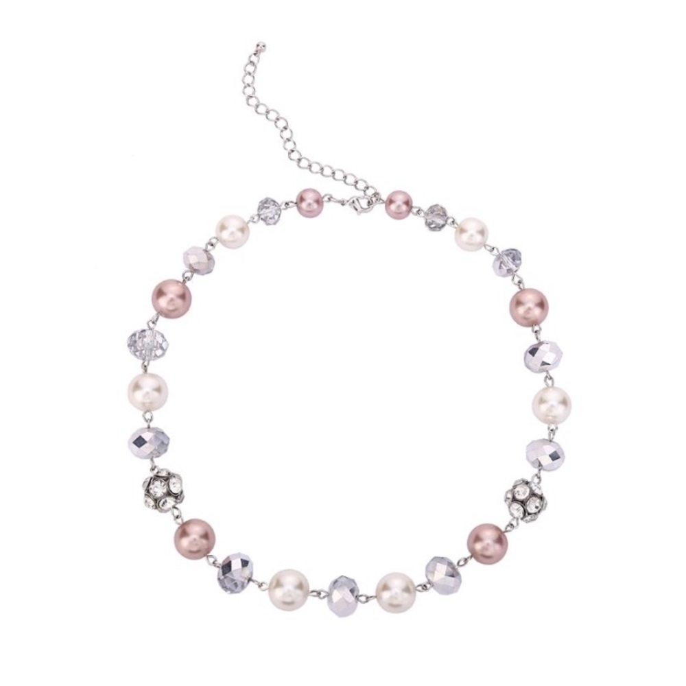 Choker style necklace with pearls and rhinestones