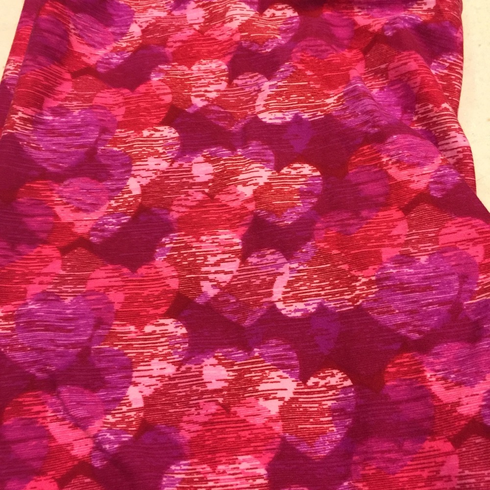Lularoe TC heart ❤️ leggings never worn