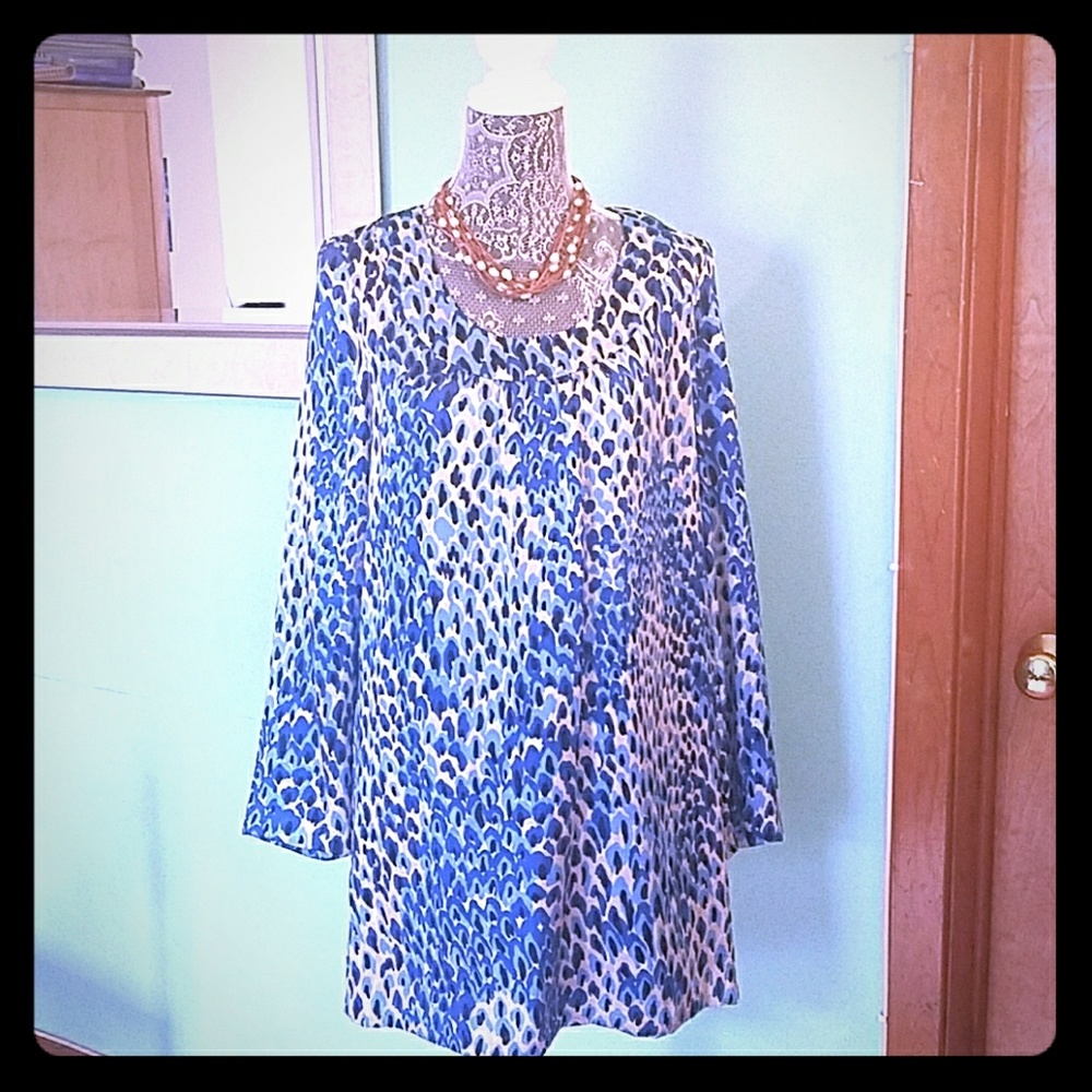 TIBI New York 100$% Silk size 4 Small