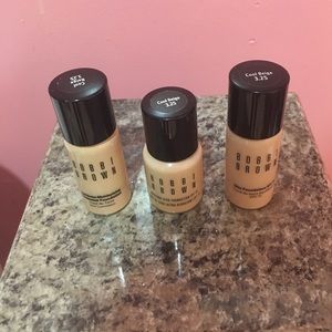 3 Bobbi Brown Mini Foundations Cool Beige 3.25