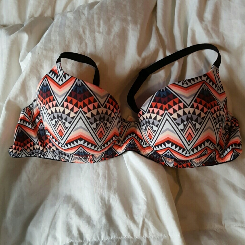 PINK bra size 32 B