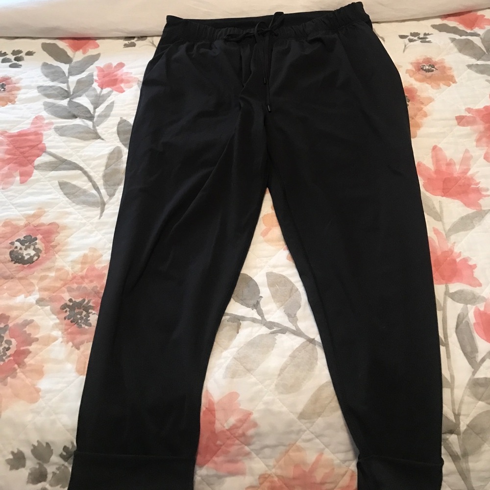 Lululemon joggers
