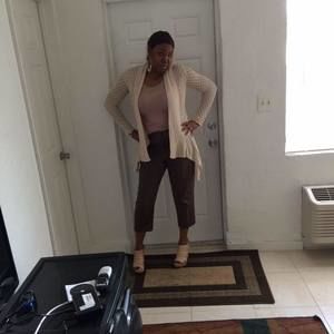 Meet your Posher, Latoya