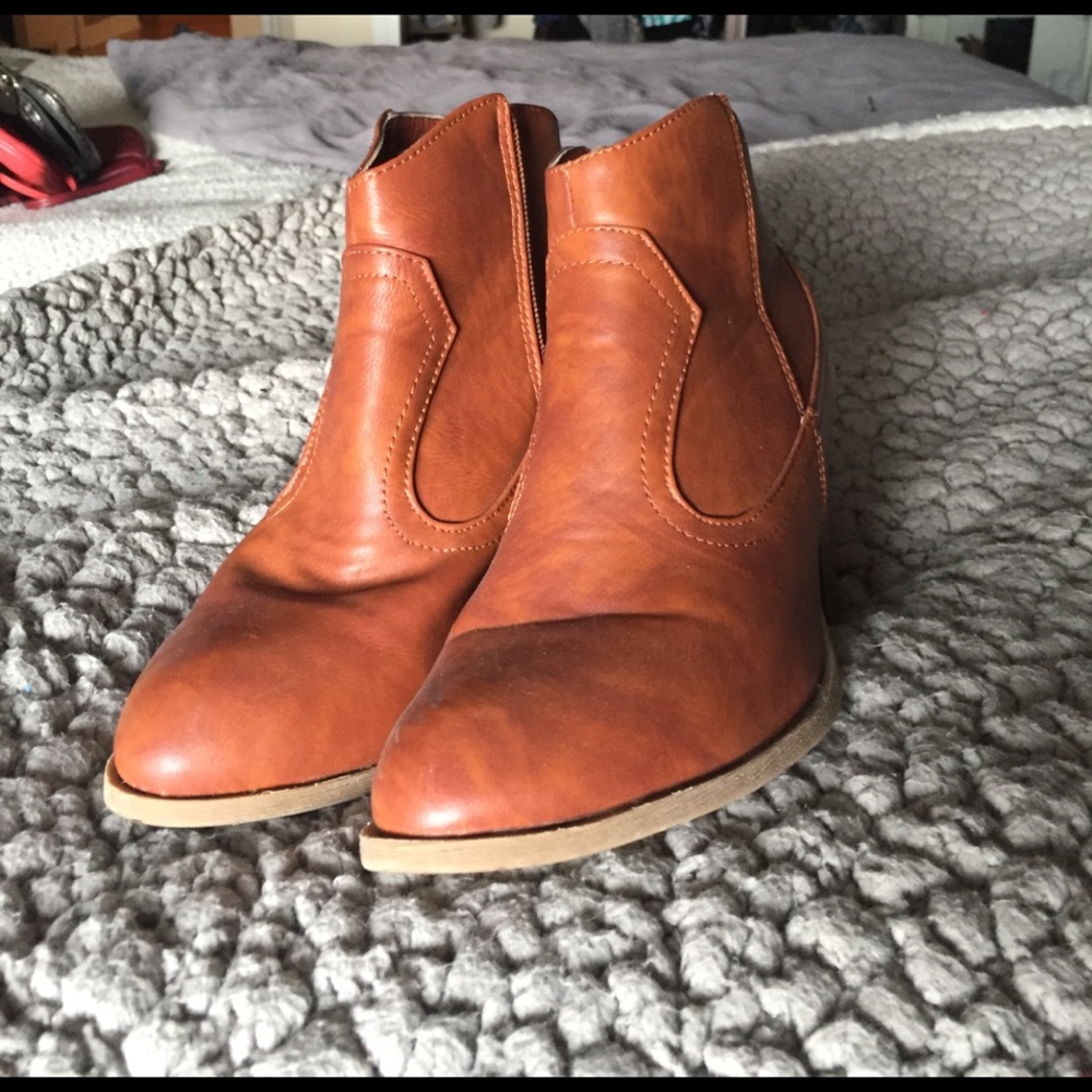 Western style bootie