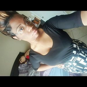 Meet your Posher, Candice