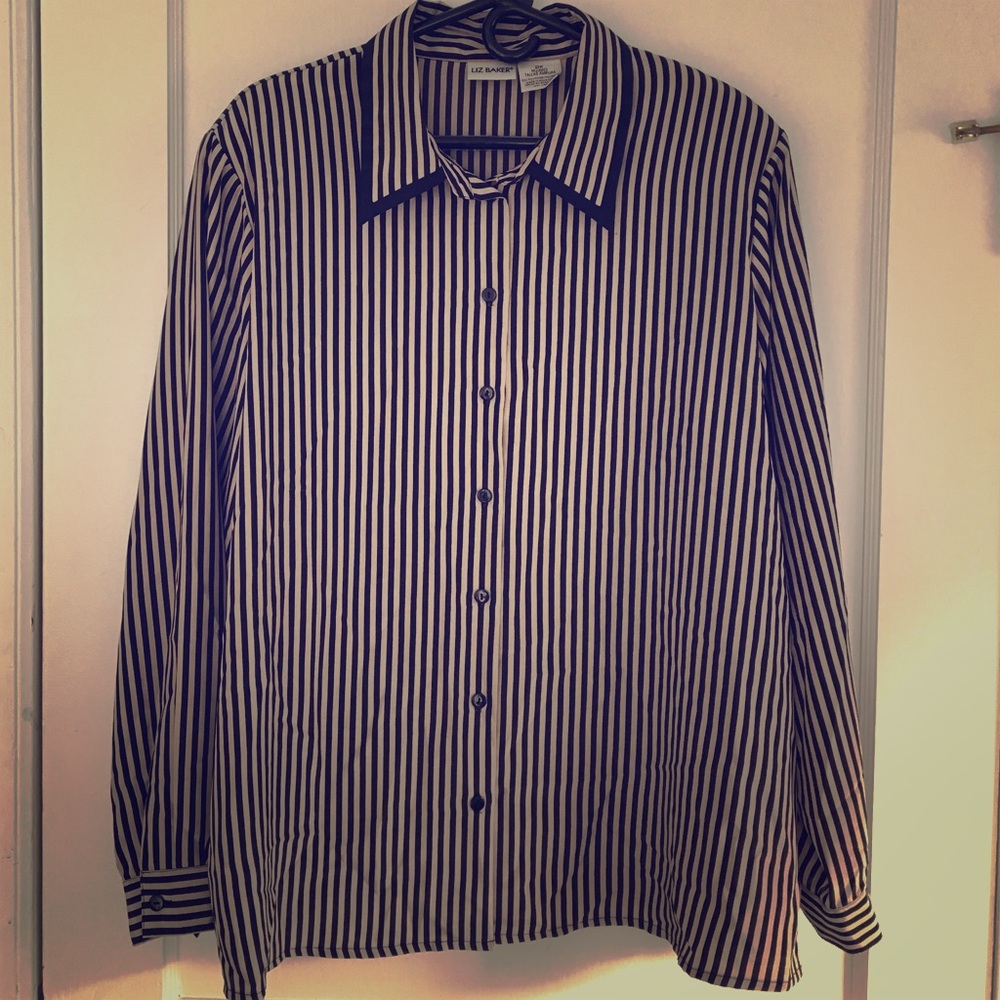 Liz Baker Stripped long sleeve top.