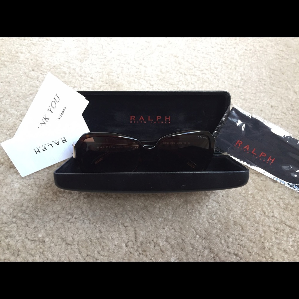Ralph Lauren sunglasses 😎