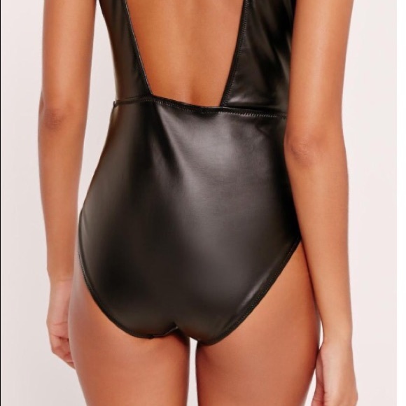 HP! 1 LEFT! NWT MISSGUIDED VEGAN LEATHER SWIMSUIT - Picture 4 of 4