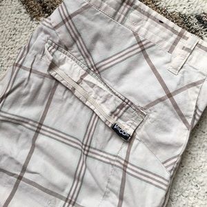 Men's plaid Volcom shorts