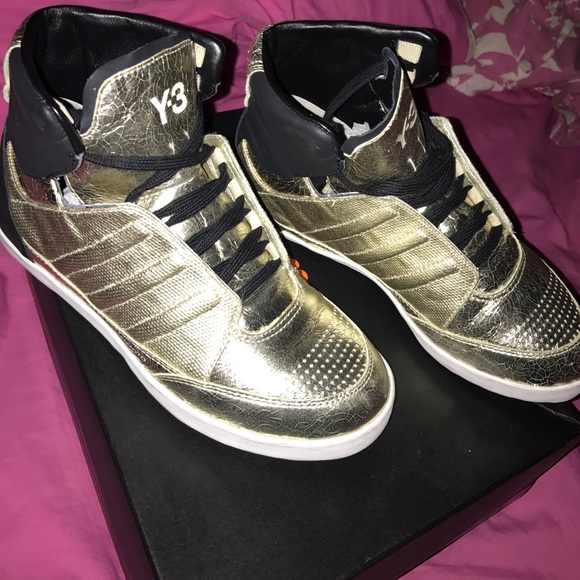 Adidas Y-3 Honja Hi High Top Sneakers - Black | Editorialist Y3 Honja Sneakers