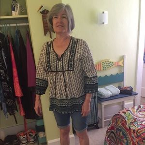 Meet your Posher, Linda