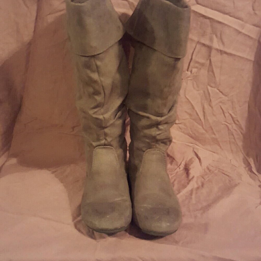 Gray Suede Boots. Size 7.5