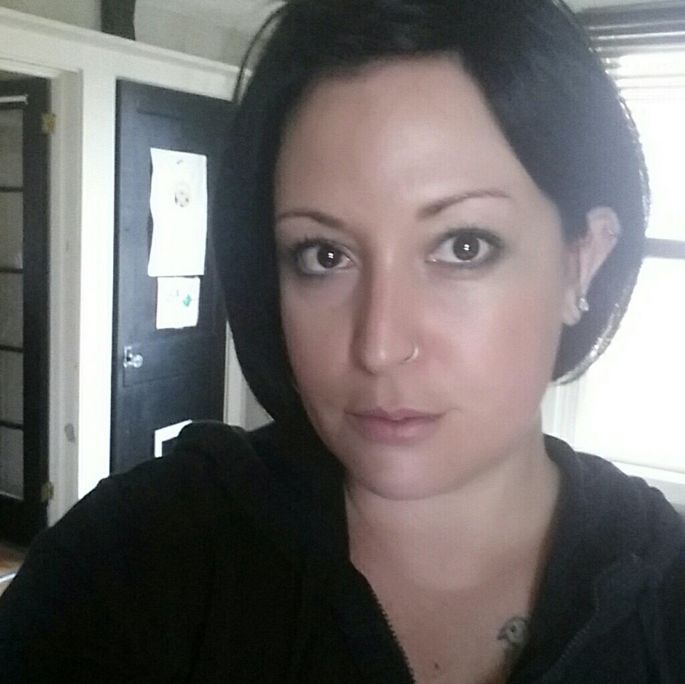 Meet your Posher, Amy