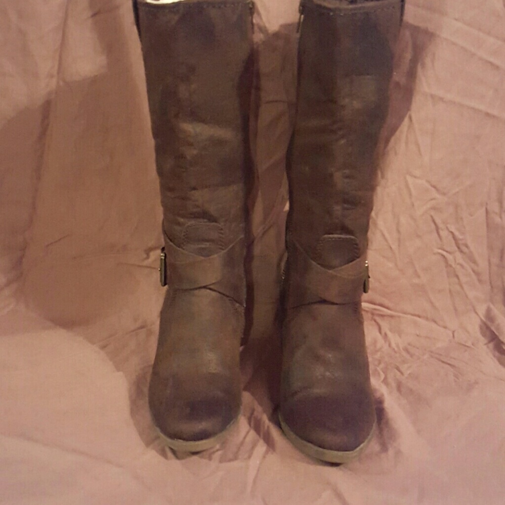 Worthington size 7.5 boots