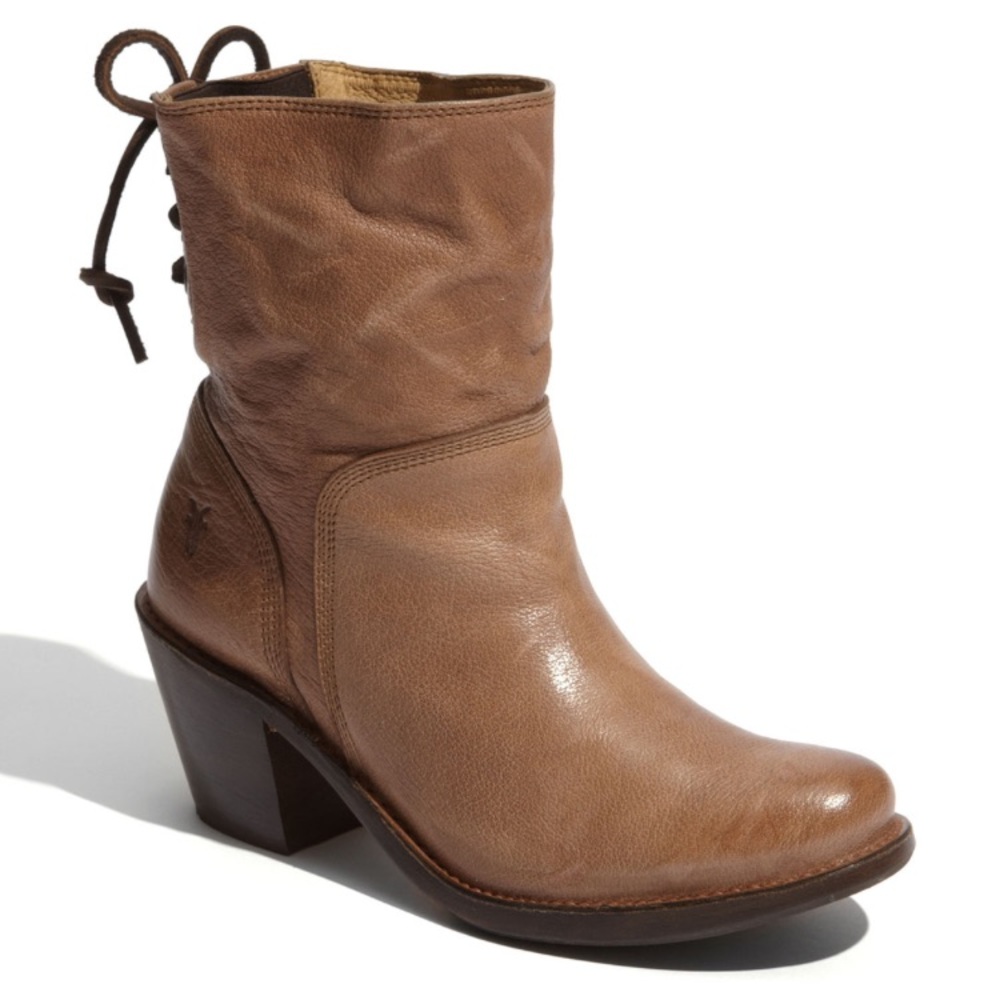 Frye Carmen Short Back Lace Boots