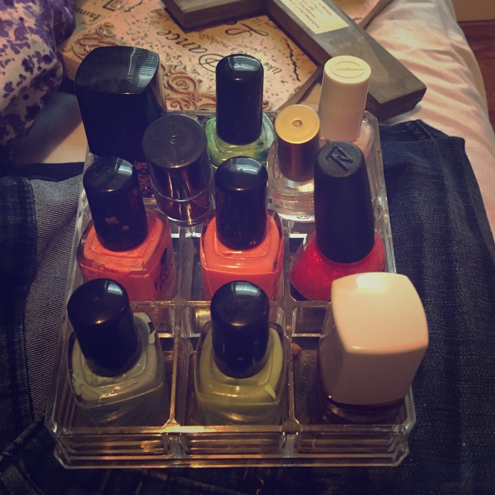 Nailpolishes