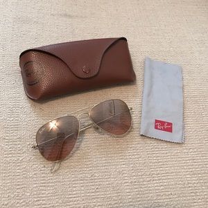 Gold/Brown 55 mm lens Ray Ban Aviator