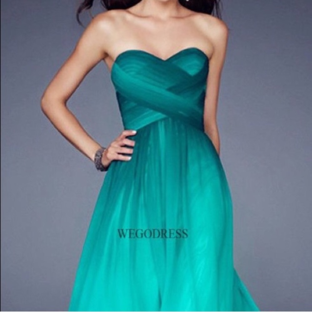 Ombré blue prom dress