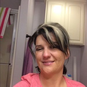 Meet your Posher, Lindsey