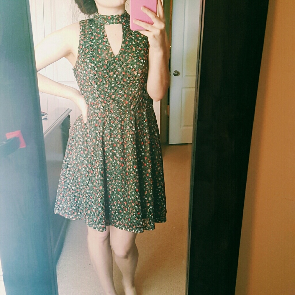Xhilaration Olive Floral Dress
