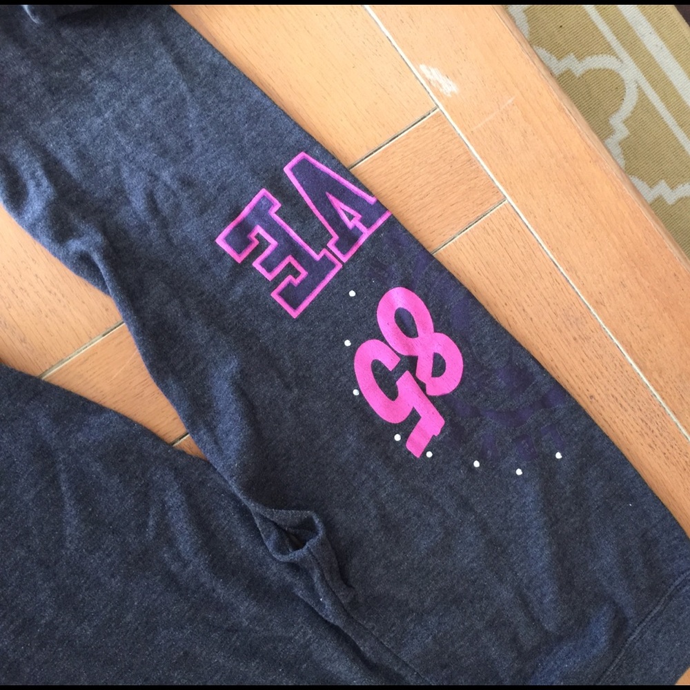 Wild punch Love sweat pants. - Picture 3 of 4