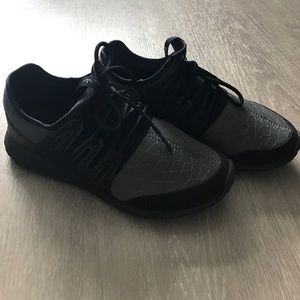 ADIDAS TUBULARS