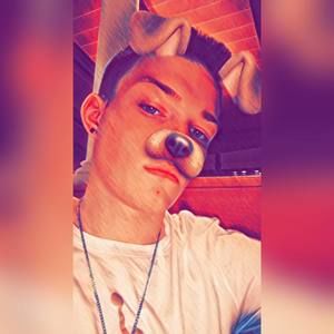 Meet your Posher, Devin