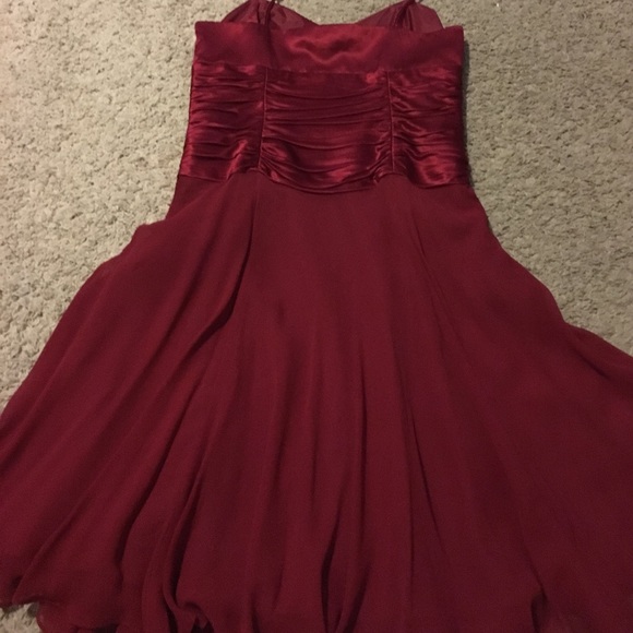 Red Party - Picture 4 of 4