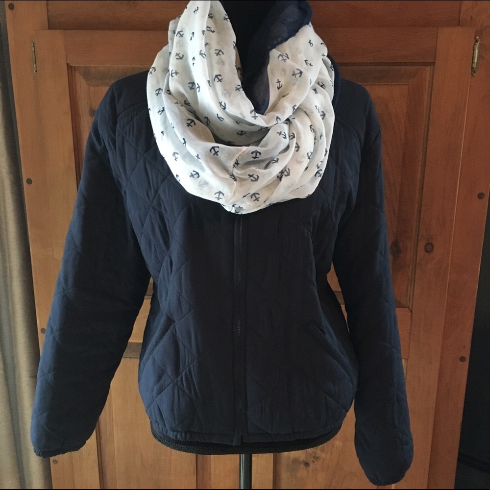 Stylish Navy Blue Quilted Bomber Jacket
